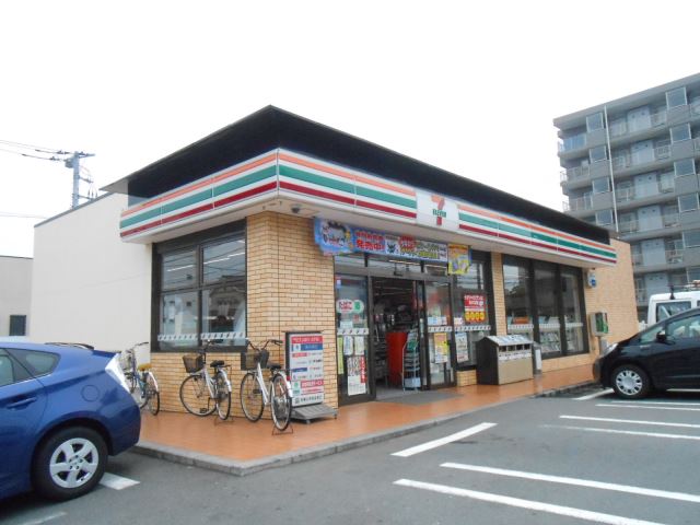 その他　セブンイレブン（その他）まで310m