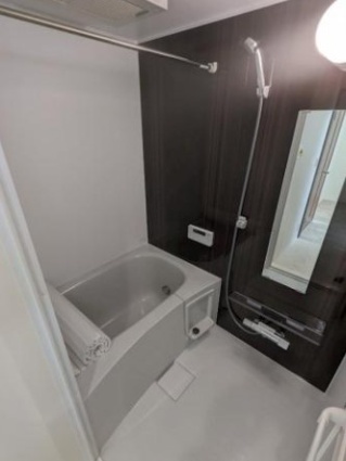 バス・シャワールーム　※別部屋参考写真