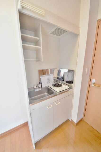 キッチン　お問い合わせはタウンハウジングまで