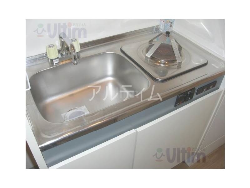 キッチン　別室の画像です、ご参考までに