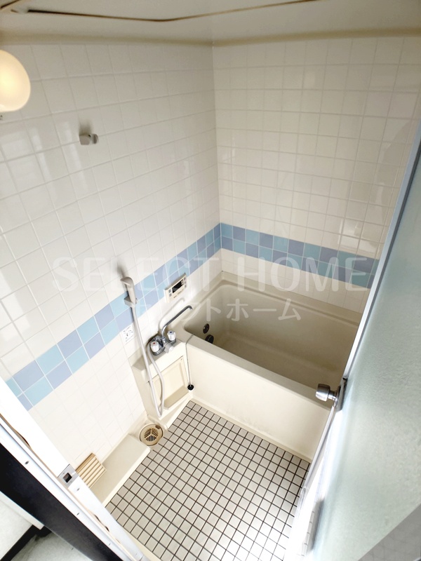 バス・シャワールーム　日々の疲れを癒すお風呂付です