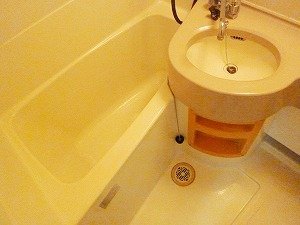 バス・シャワールーム　浴室