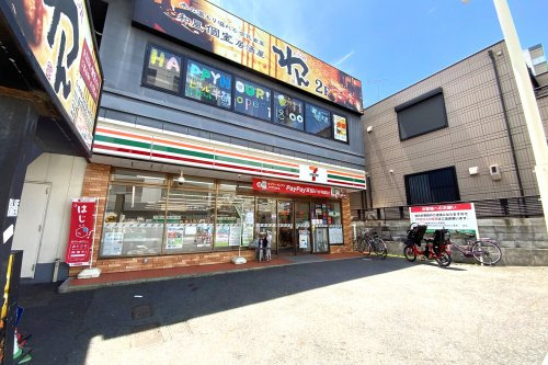 コンビニ　セブンイレブン大津石山駅前店（コンビニ）まで449m