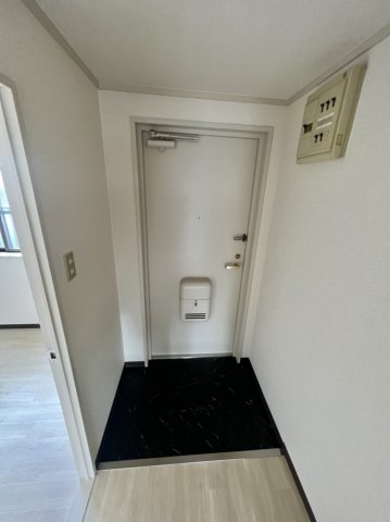 玄関　きれいな玄関です