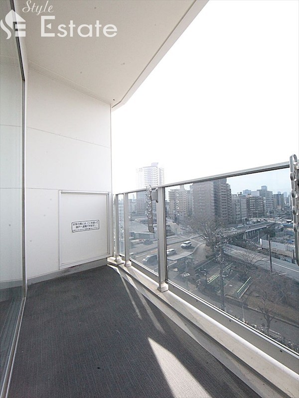 バルコニー　バルコニー