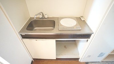 キッチン　※掲載写真は、同タイプの別部屋写真です。