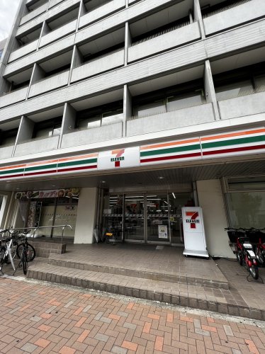 コンビニ　セブンイレブン 名古屋栄2丁目店（コンビニ）まで145m