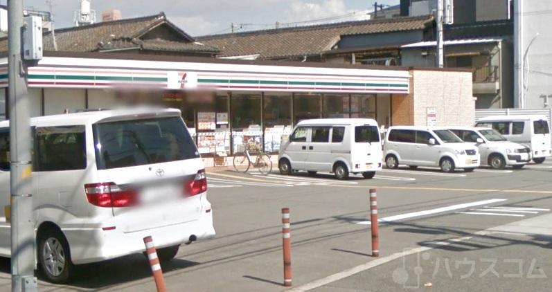 コンビニ　セブンイレブン 浜口東店（コンビニ）まで300m