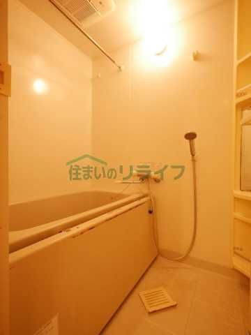 バス・シャワールーム　プライムアーバン早稲田　※同タイプの別部屋写真です