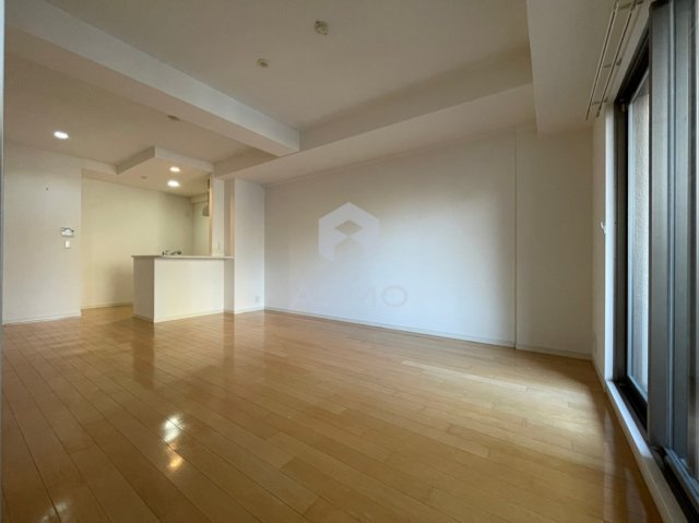 居室・リビング　同建物内参考写真