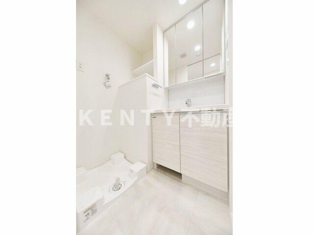 洗面設備　脱衣スペースもあります