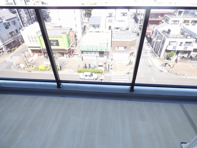 バルコニー　イメージ