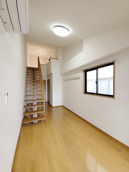 居室・リビング　同型イメージ