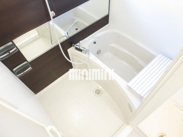 バス・シャワールーム　お風呂もきれい