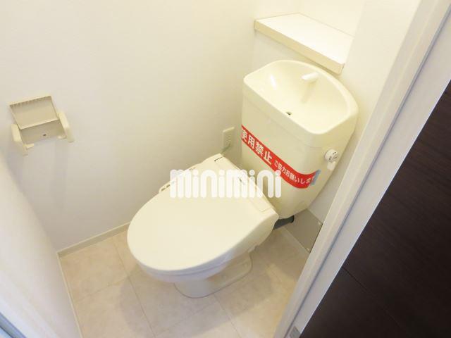 トイレ　温水洗浄便座つき