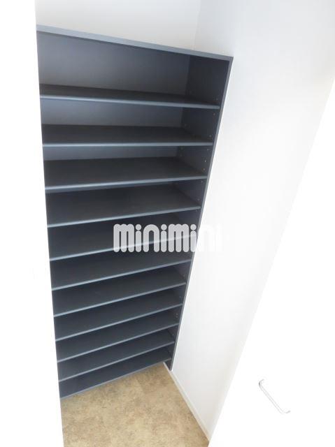 玄関　シューズボックス