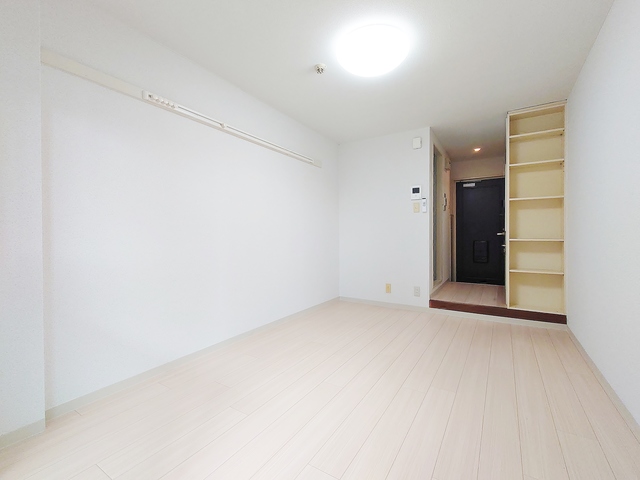 居室・リビング　ホワイトコーデされたお部屋