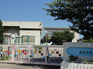 幼稚園・保育園　海蔵幼稚園（幼稚園・保育園）まで931m