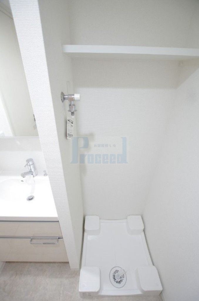 その他設備　室内洗濯機置き場です