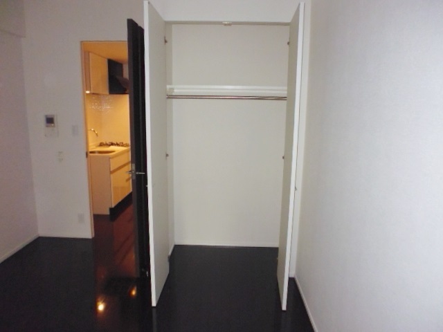 その他部屋・スペース　クローゼットで収納シッカリ♪