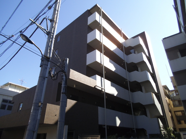 建物外観　鉄筋コンクリートの丈夫な造りです！