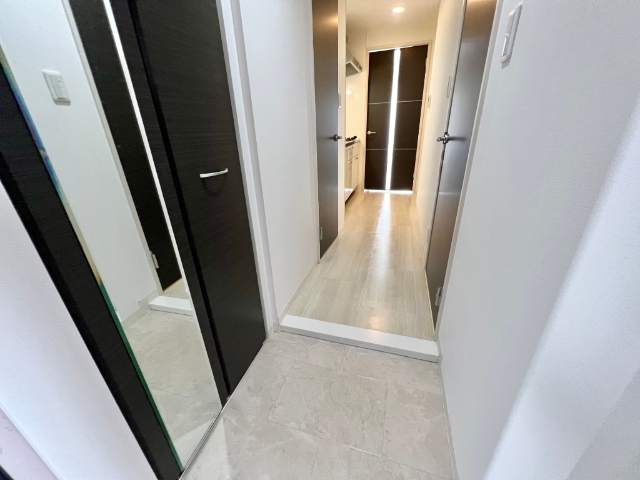 玄関　広々としていて、くつろげるお風呂です