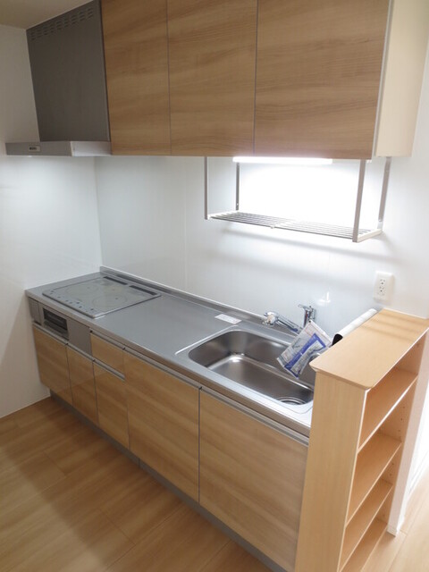 キッチン　３０１　ＩＨコンロ付キッチン