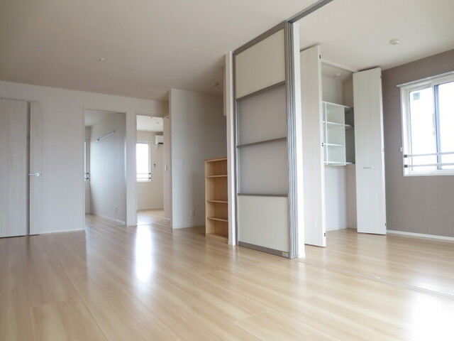 居室・リビング　３０１　リビング