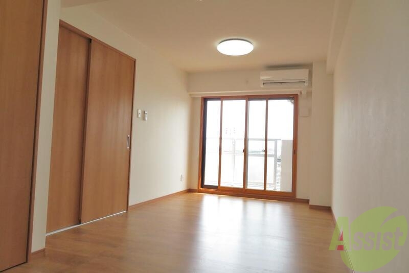 居室・リビング　広々と解放感いっぱいのリビングになりますよ。