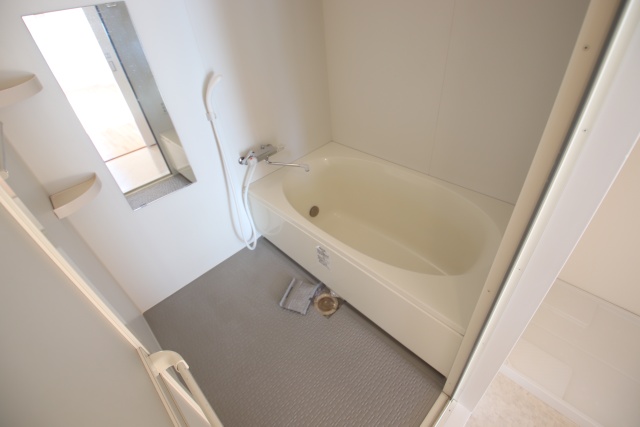 バス・シャワールーム　※別室の参考写真の為、現況優先です。