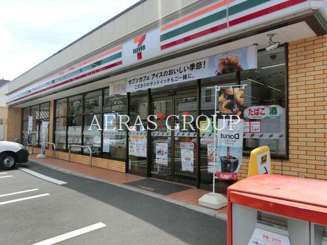 コンビニ　セブンイレブン江戸川東葛西４丁目店（コンビニ）まで73m