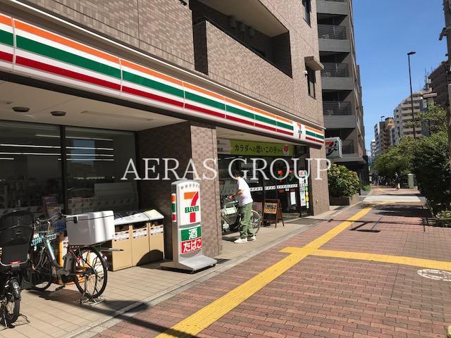 コンビニ　セブン-イレブン 文京小石川４丁目店（コンビニ）まで386m