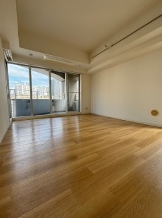 居室・リビング　※同間取り参考写真