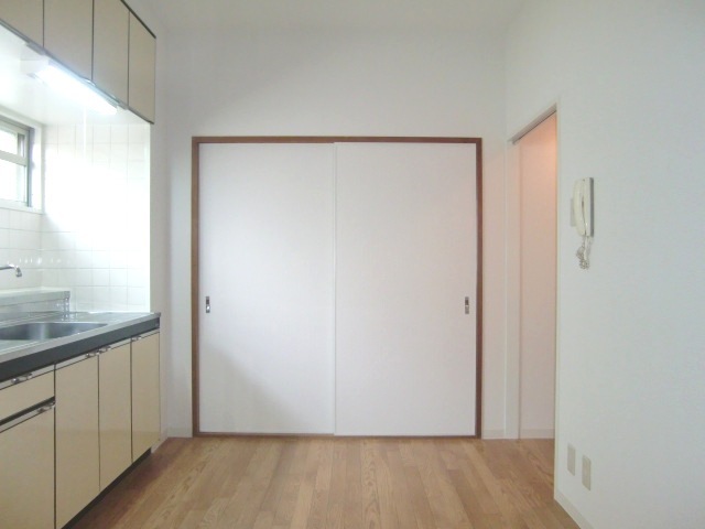 居室・リビング　DK