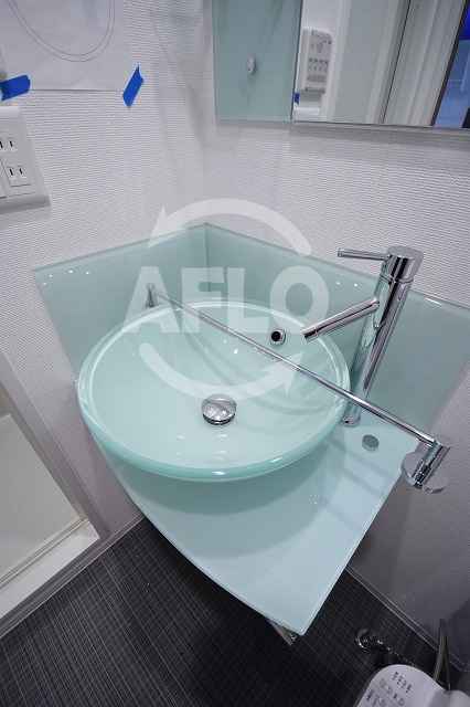 その他　セレニテ本町グランデ　独立洗面化粧台