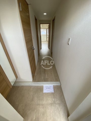 玄関　フォーリアライズ京橋　玄関