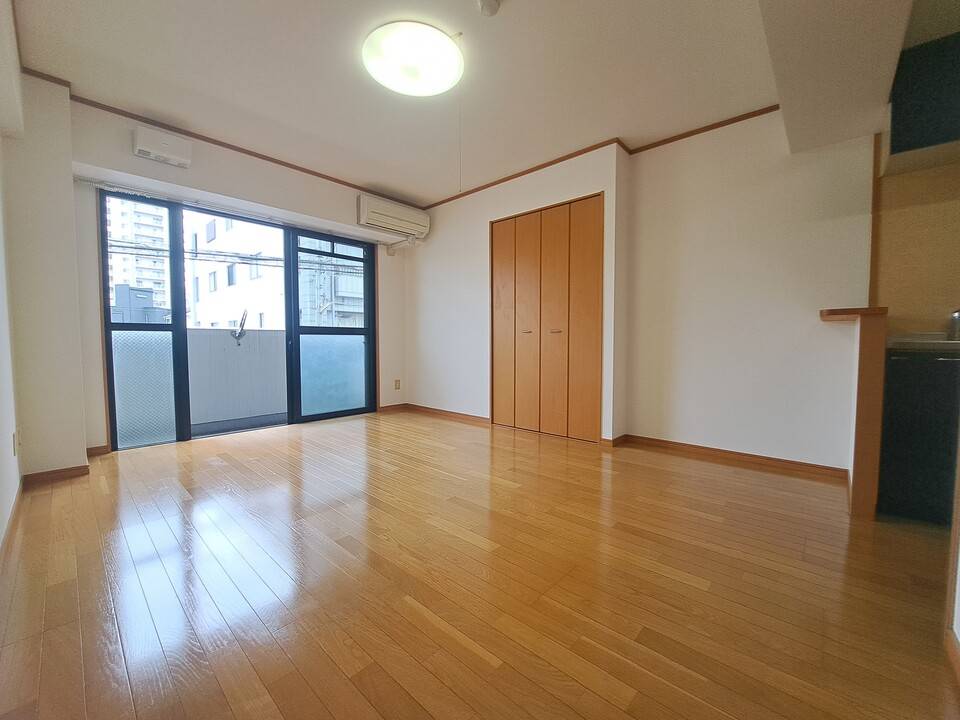 居室・リビング　リビング