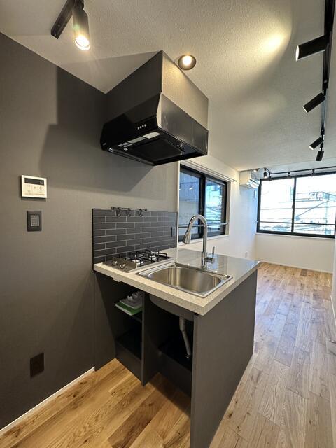 キッチン　カウンターがおしゃれ