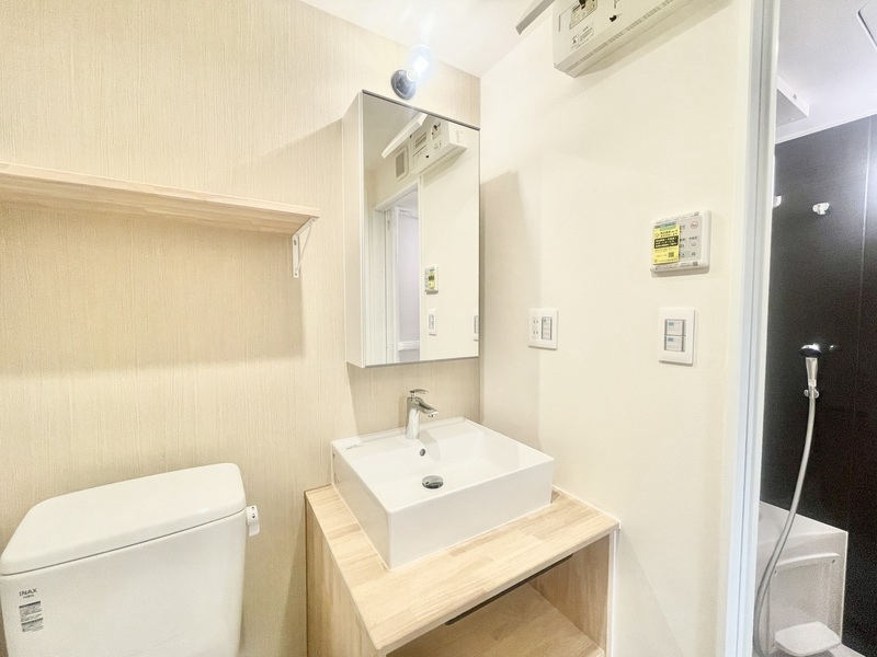 洗面設備　独立洗面台付き