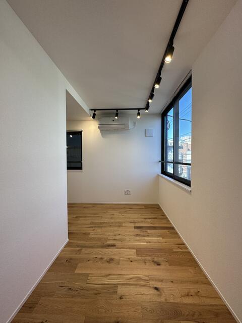 その他部屋・スペース　レールライトがおしゃれ