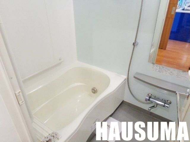 バス・シャワールーム　※他号室写真使用