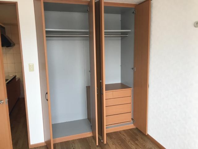 収納　クローゼット