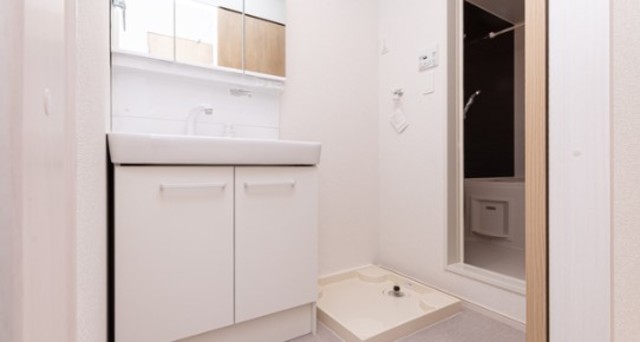 洗面設備　同仕様