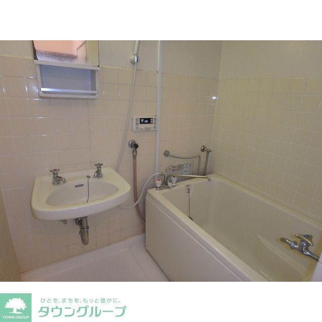 バス・シャワールーム