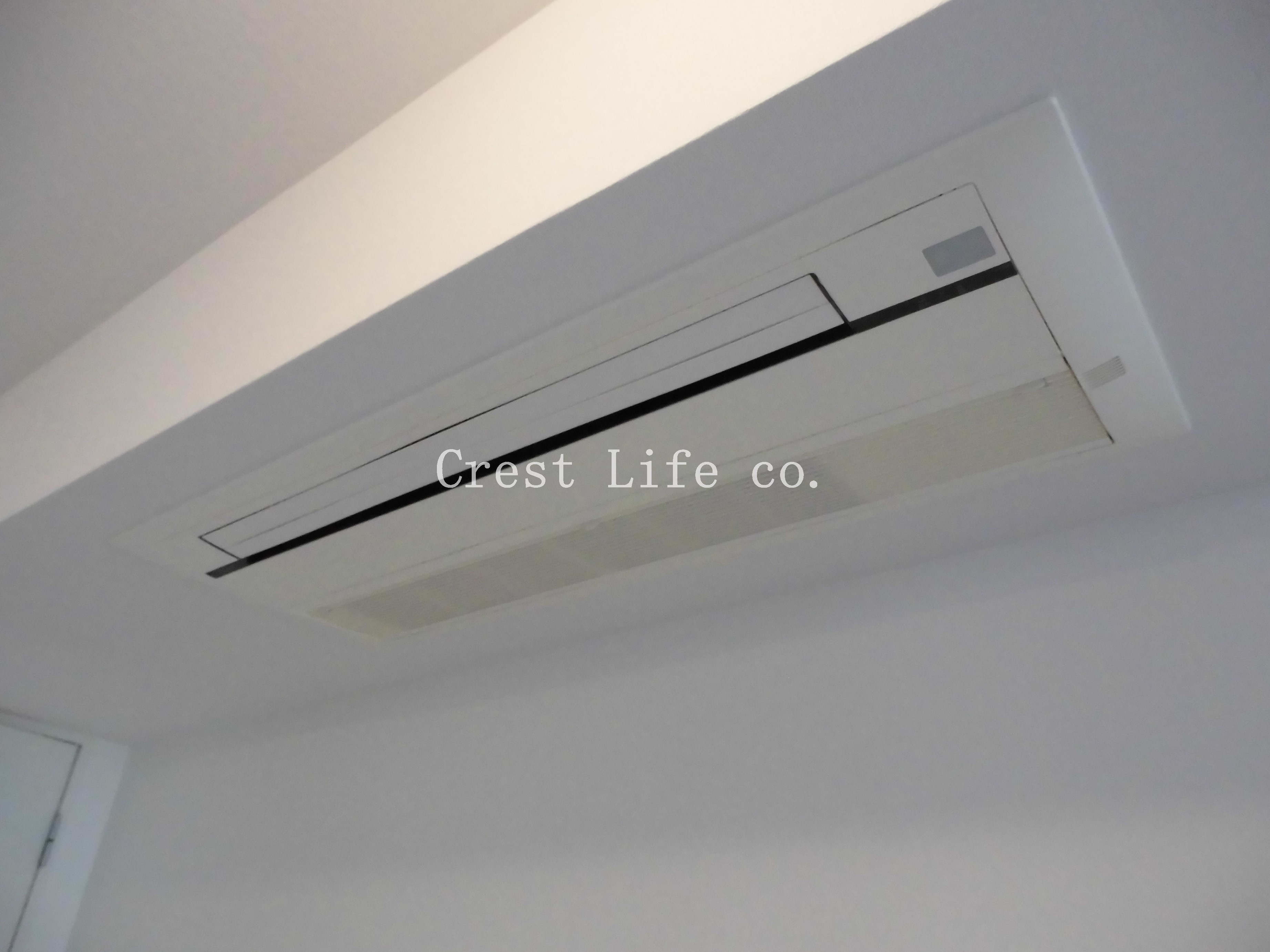 その他設備　ビルトインエアコン