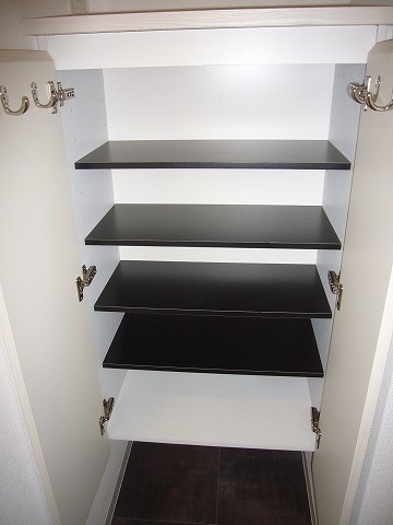 玄関　反転タイプです