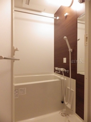 バス・シャワールーム　浴室