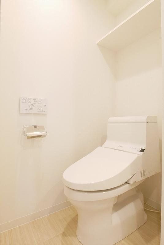 トイレ　トイレ