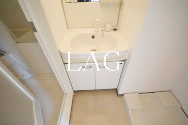 洗面設備　洗面台です。