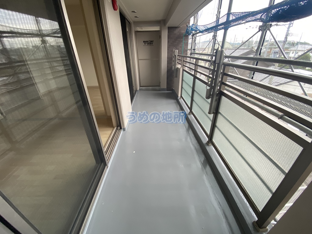 バルコニー　バルコニー